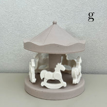 画像をギャラリービューアに読み込む, メリーゴーランド｜atelier.oto（アトリエオト）
