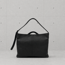 画像をギャラリービューアに読み込む, 2way Shoulder / Pure Black｜MahL（マール）
