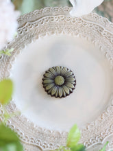 画像をギャラリービューアに読み込む, Petal Collection 03 −3枚入りセット｜Le Chocolat Ally （ルショコラアリー）
