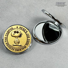 画像をギャラリービューアに読み込む, SNOOPY★Master of Discuise – 5つの変装シリーズ★スヌーピー コンパクトミラー・Joe Cool｜Cuprum by ISHIWATA（クプラム　バイ　イシワタ）
