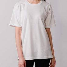 画像をギャラリービューアに読み込む, Curefilo　Unisex　クルーネック　Tシャツ 　ベージュ　&lt;W246-82005-200&gt;｜SHIMEY.（シメイ）
