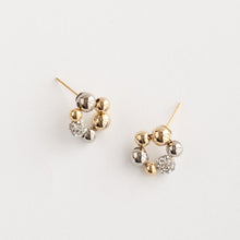 画像をギャラリービューアに読み込む, キラキラリースのピアス　サージカルステンレス　クリスタルガラス　ゴールド　シルバー｜BLANCHE NEIGE（ブランシュネージュ）
