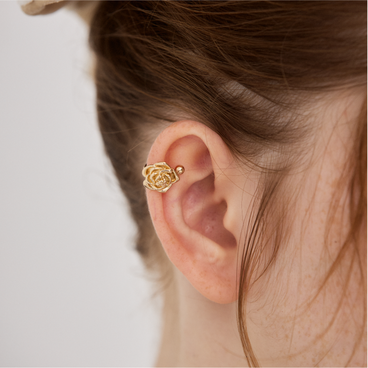 girly motif ear cuff｜ANU（アヌ）