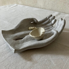 画像をギャラリービューアに読み込む, 掌の海アクセサリー入れ、お香立て｜とうげい hanaga（トウゲイ　ハナガ）
