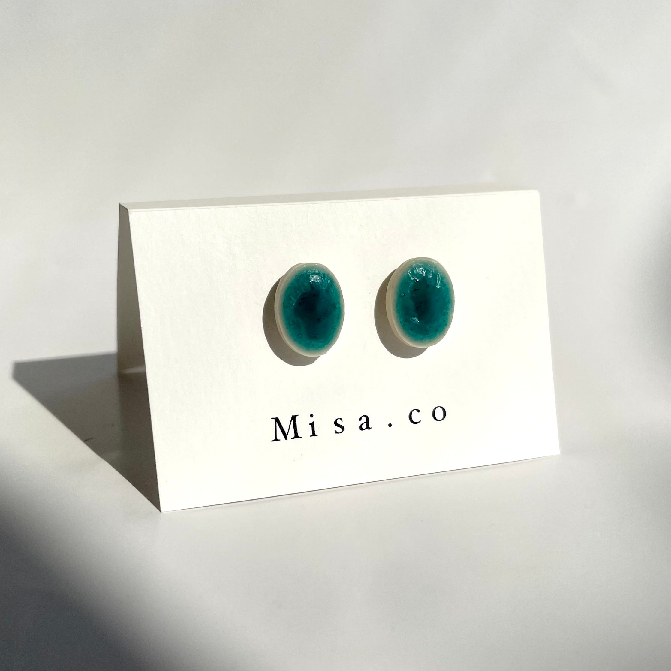 【一点物】青緑色Petiteトルコ釉/陶器ピアス｜Misa.co（ミサコ）