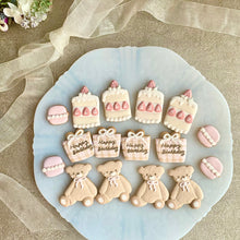 画像をギャラリービューアに読み込む, バースデークッキーセット　くまちゃんとスイーツ｜sumirecookies（スミレクッキーズ）
