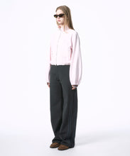 画像をギャラリービューアに読み込む, 【期間限定】ギャザー ショート ブルゾン｜Nora Lily elle（ノラリリーエル）
