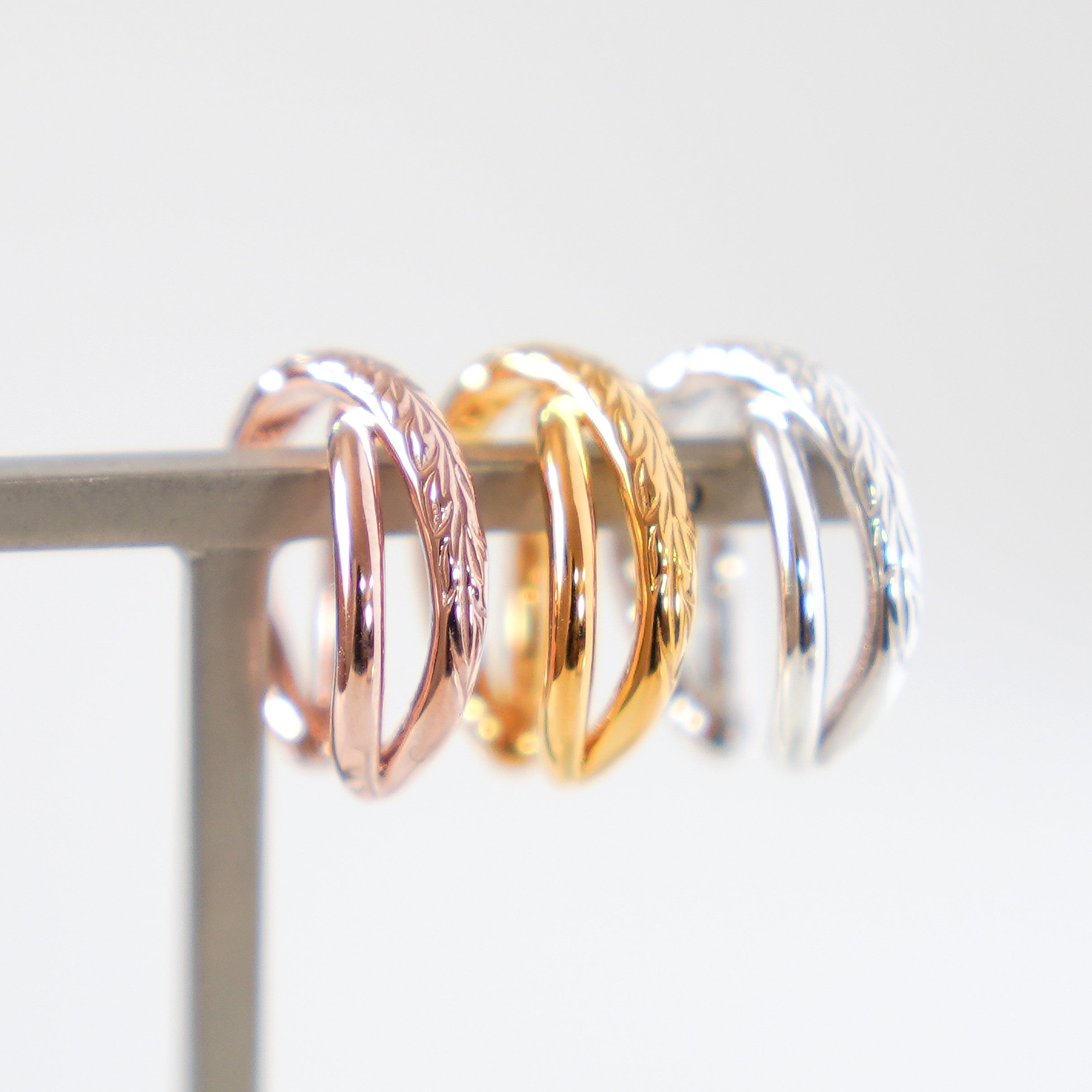 （Hawaiian）クロスイヤーカフ｜poonys（プーニーズ）