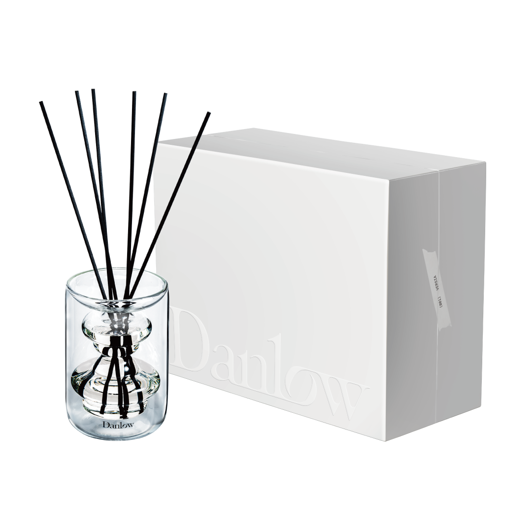 VERSIA フレグランスリードディフューザー｜Danlow（ダンロウ）