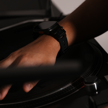 画像をギャラリービューアに読み込む, Apple Watch Band FORTRESS-003 - Black Black｜Bandee Joy（バンディージョイ）
