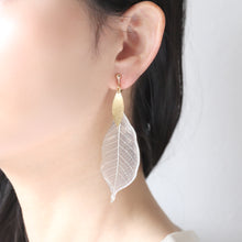 画像をギャラリービューアに読み込む, 本物のリーフとメタルリーフのピアス／イヤリング｜FT2 works（エフティーツーワークス）
