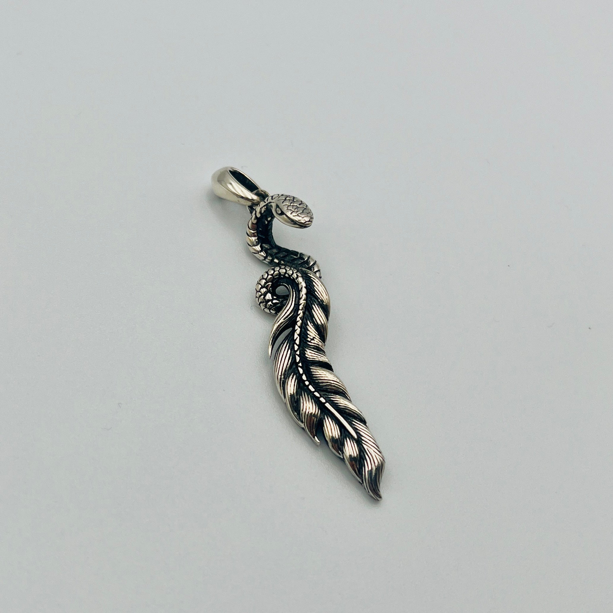 Pendant “ Snakefeather”｜CRAFT TALES（クラフトテイルズ）
