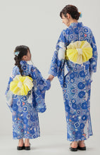 画像をギャラリービューアに読み込む, 扇子【夢見紋】坂川ひかりデザイン 同柄収納袋・化粧箱入｜KUTANI×KIMONO（クタニキモノ）
