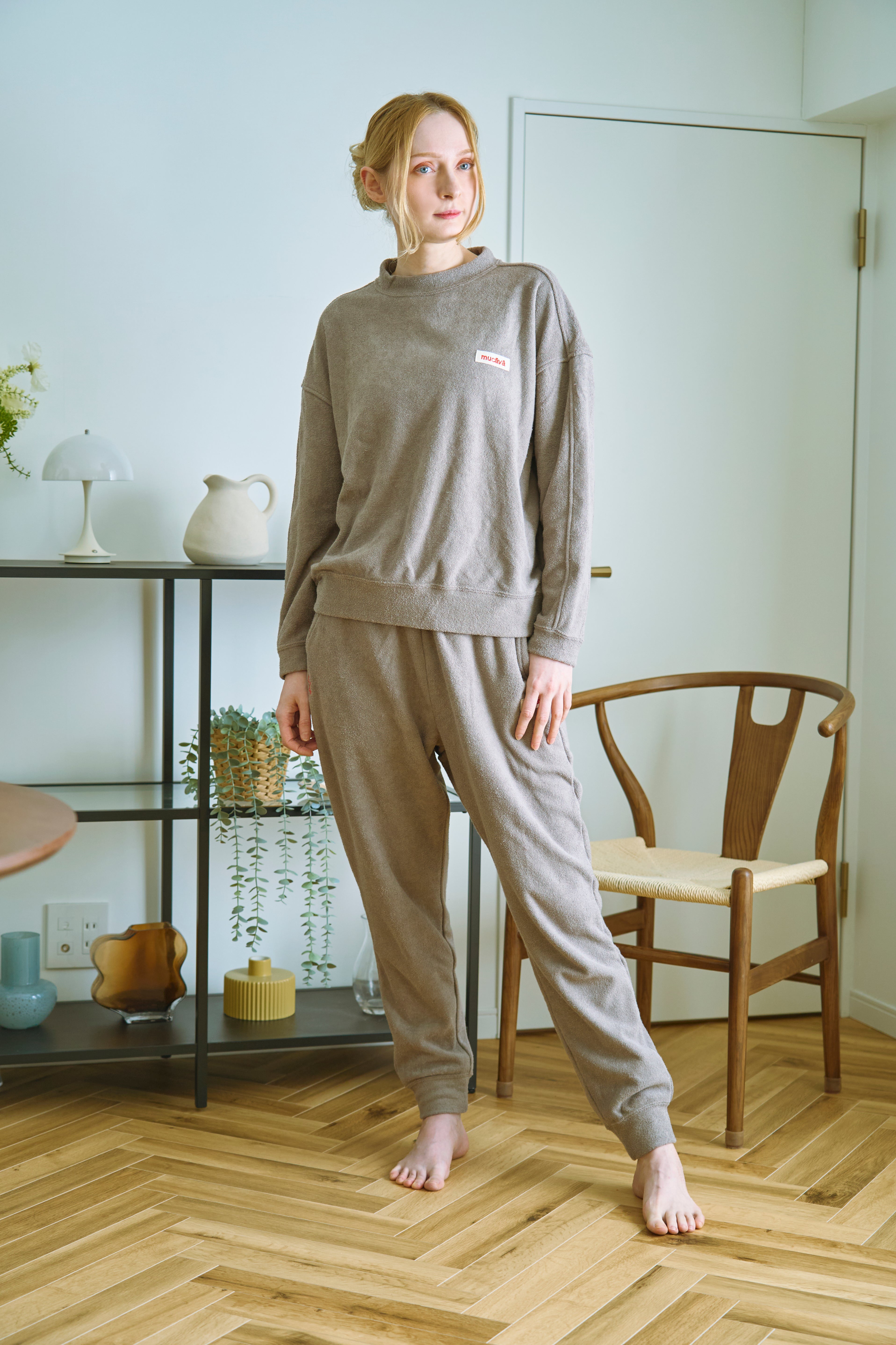 両面パイルトレーナーモカ茶｜mucava（ムカバ）