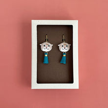 画像をギャラリービューアに読み込む, イカ耳になるネコ・新茶の耳飾り｜maltamarie（マルタマリエ）
