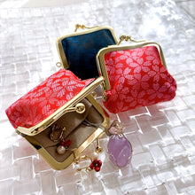 画像をギャラリービューアに読み込む, ジュエリーケース ラージサイズ 金襴 Jewelry case Large size 鳥獣戯画 / 桜 / 唐草｜六屋（ムツヤ）
