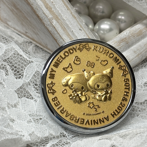 Cuprum by ISHIWATA My Melody 50th & Kuromi 20th Anniversaries コンパクトミラー・マイメロディ＆クロミ・ゴールド｜Cuprum by ISHIWATA（クプラム　バイ　イシワタ）