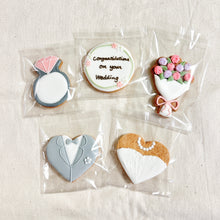 画像をギャラリービューアに読み込む, 洋風【ウェディング】ご結婚祝い アイシングクッキーBOX 小｜うみさんち
