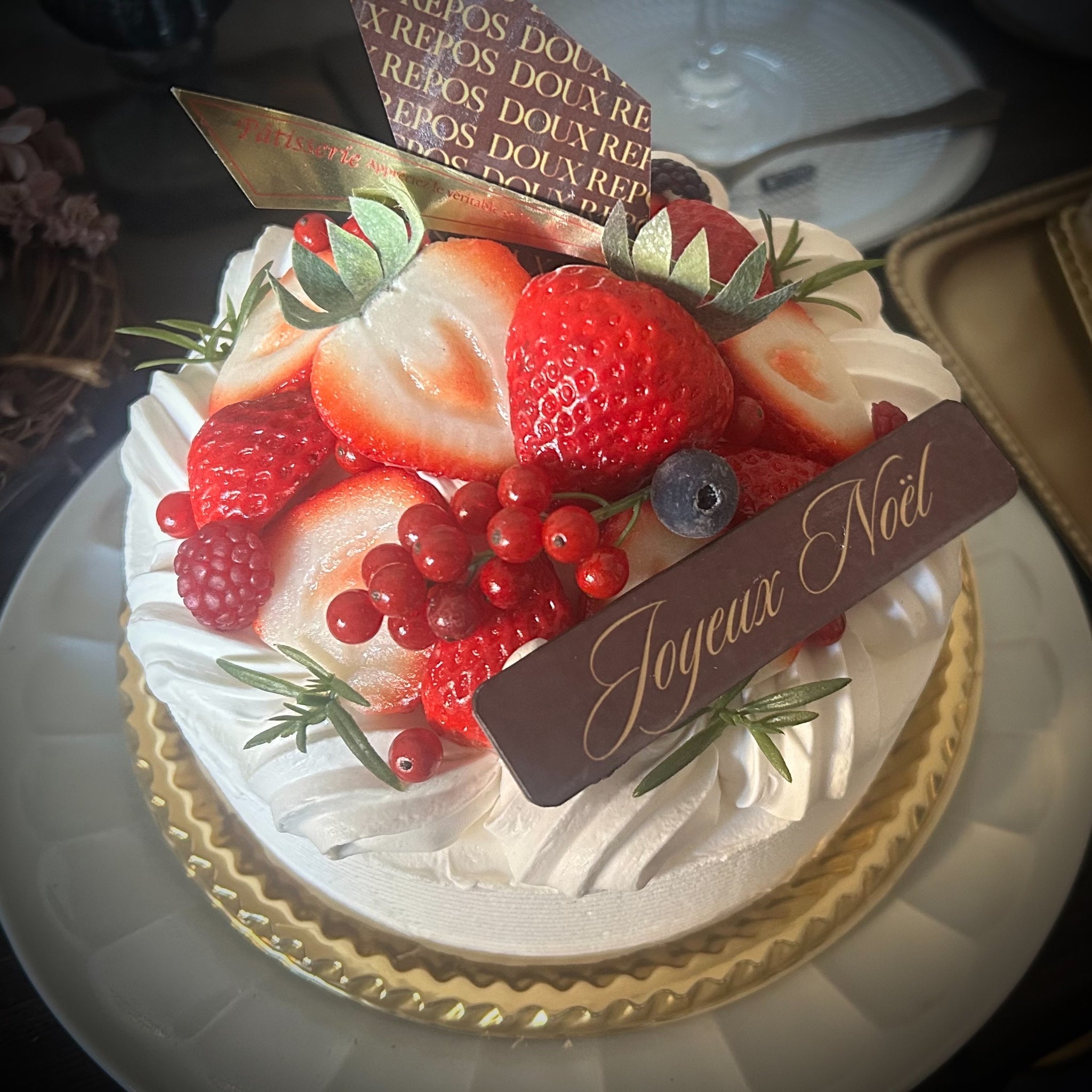 【試しつけのみ】ピンクハウス 茶 いちご ハートレース使い ケープ/2023年 試しつけのみ】ピンクハウス 茶 いちご ハートレース使い ケープ