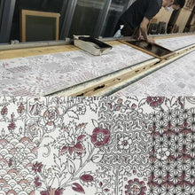 画像をギャラリービューアに読み込む, 手染めきもの生地御朱印帳　江戸更紗裂取(青)｜染の里おちあい（ソメノサトオチアイ）
