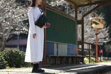 画像をギャラリービューアに読み込む, ボディバッグ｜SALASANA（サラサナ）
