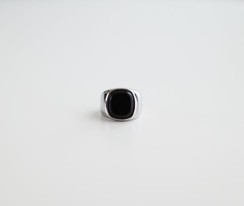 F JewelryProducts NaturalStone "Onyx" Stainless Signet Ring｜F JewelryProducts（エフジュエリープロダクツ）