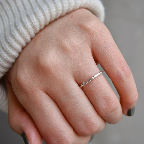 YEAH.JAPAN 【ー・ー / ツー・トン・ツー】カレンシルバーリング 12〜13号｜YEAH.JAPAN（イエアジャパン）