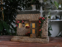 画像をギャラリービューアに読み込む, ソーラーライトのモルタルハウス・プロヴァンスの街並み（アーチ）｜plants.garden.paradise（プランツガーデンパラダイス）
