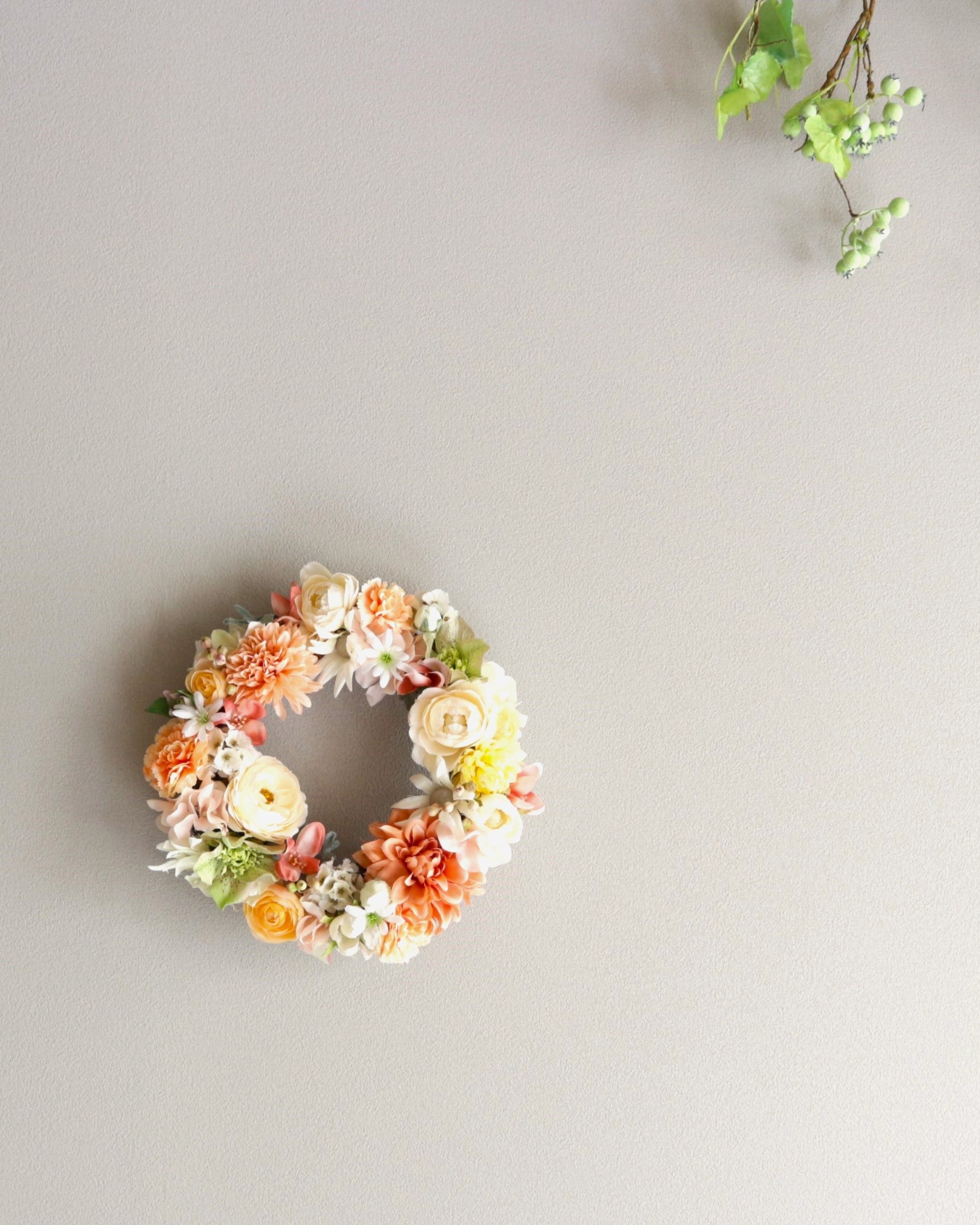自然な色合いのフラワーリース＊Orange｜Luna et Lily（ルナエリリ