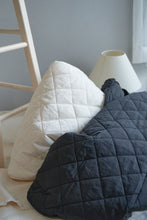 画像をギャラリービューアに読み込む, quilting one-piece｜Mistletoe（ミソルト）
