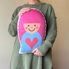 画像をギャラリービューアに読み込む, "HEARTic GIRLs” クッション｜asugatic（アシュガティック）
