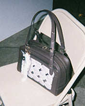 画像をギャラリービューアに読み込む, フラップボストンバッグ（Brown）｜MARSLY（マーズリー）
