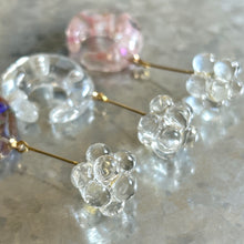 画像をギャラリービューアに読み込む, シュガーポム　ゆれるイヤーカフ2個セット｜aono earcuff and design（アオノイヤーカフアンドデザイン）
