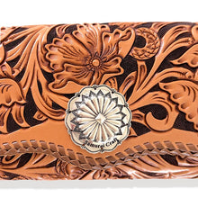 画像をギャラリービューアに読み込む, シェリダンスタイルカービング B-3 ロングウォレット センターコンチョ｜Samurai Craft（サムライクラフト）
