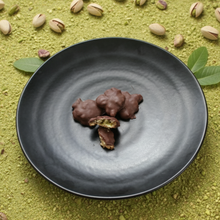 画像をギャラリービューアに読み込む, ピスタチオのザクザクショコラ｜アントワーヌ・カレーム
