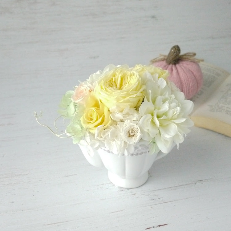 プリザーブドフラワーアレンジメント_Thé des Roses -テ・デ・ローズ-｜liliumflower（リリウムフラワー）