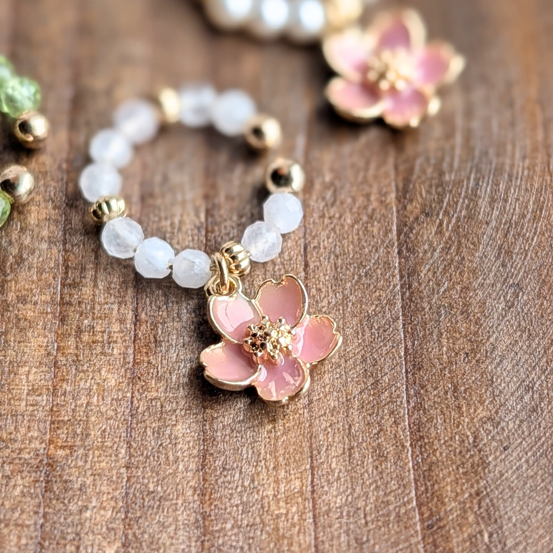 イヤーカフ イヤカフ 桜 ローズクォーツ 天然石 ゴールド おしゃれ