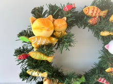 画像をギャラリービューアに読み込む, 猫さんとお魚クッキークリスマスリース｜手ノヒラ堂（テノヒラドウ）
