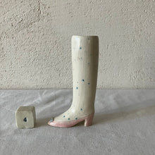 画像をギャラリービューアに読み込む, ハイヒールの一輪挿し｜とうげい hanaga（トウゲイ　ハナガ）
