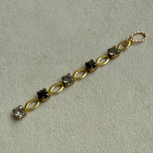 画像をギャラリービューアに読み込む, 【ピアス】耳元で遊ぶ、クラシックとモードが融合した大人のためのマルチWAYフープピアス｜ERIKOART（エリコアート）
