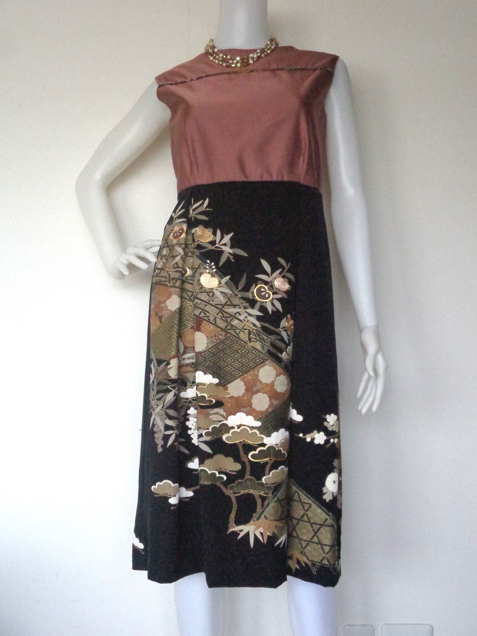 西陣織 袋帯＆ 糸目刺繍 黒留袖 タックワンピース & ショール 橘 菊 梅 