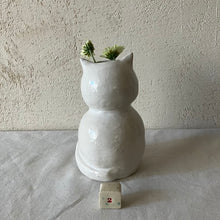 画像をギャラリービューアに読み込む, 白猫の花瓶｜とうげい hanaga（トウゲイ　ハナガ）
