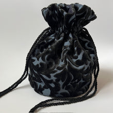 画像をギャラリービューアに読み込む, 【金華山織物】丸底巾着 大 クラッシク｜coccole（コッコレ）
