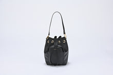 画像をギャラリービューアに読み込む, 巾着型ショルダーバッグ｜SALASANA（サラサナ）
