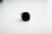 画像をギャラリービューアに読み込む, NaturalStone &quot;Onyx&quot; Stainless Signet Ring｜F JewelryProducts（エフジュエリープロダクツ）
