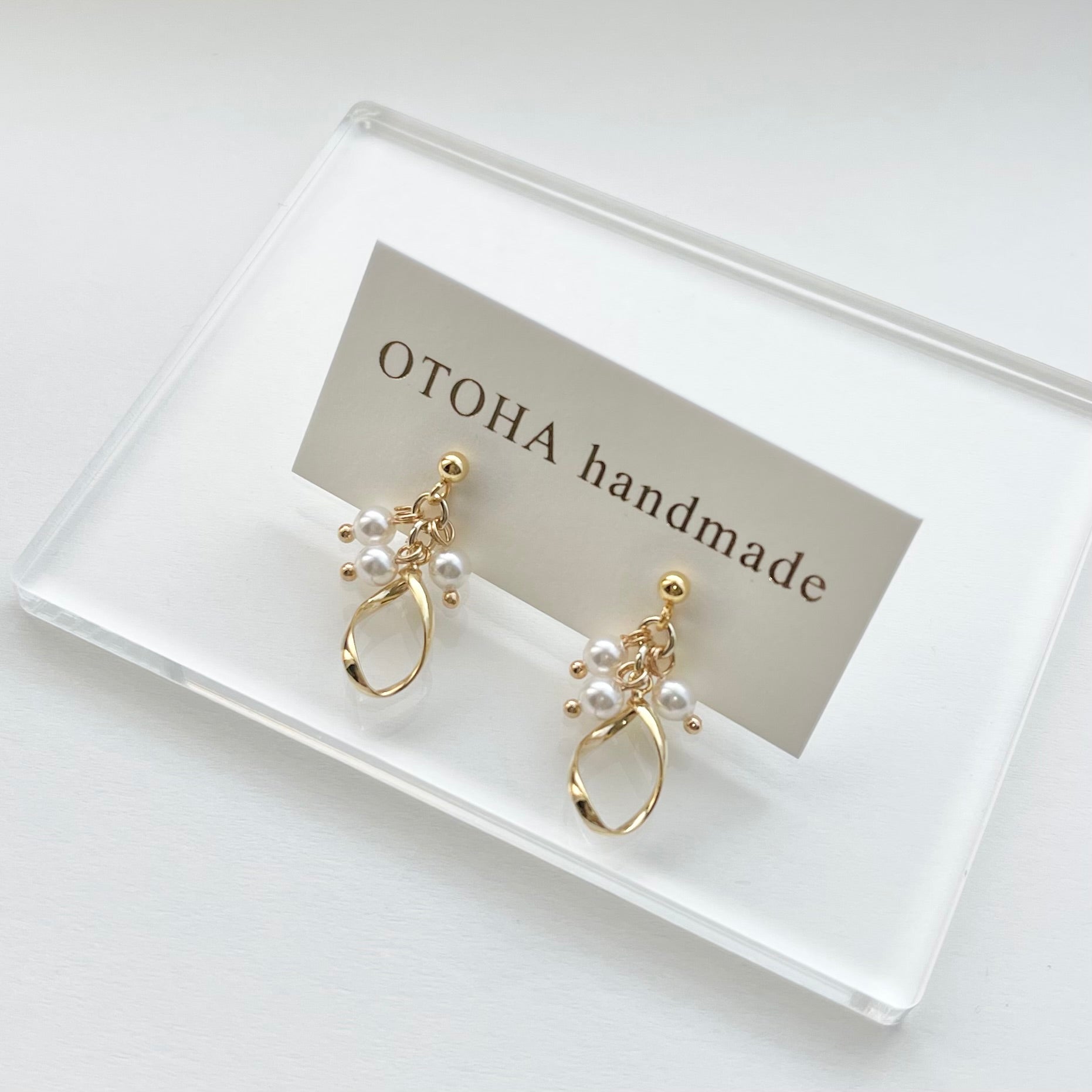 小さなパール　ピアス/イヤリング｜OTOHA handmade（OTOHA handmade）