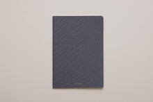 画像をギャラリービューアに読み込む, Linen Notebook 3冊セットB (Light Gray / Gray / Navy Blue)｜ANTORA（アントラ）
