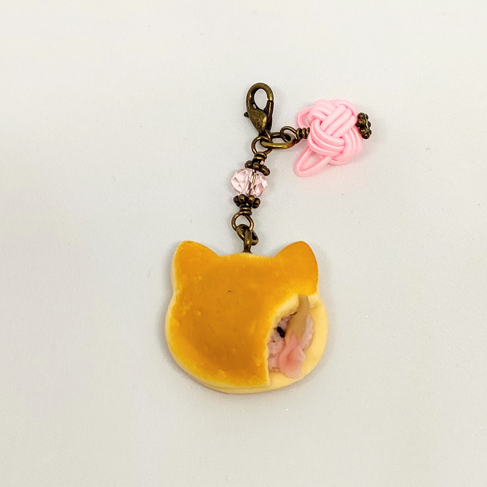 ねこどら焼きのチャーム｜ねこどんぶり – CHOOSEBASE SHIBUYA