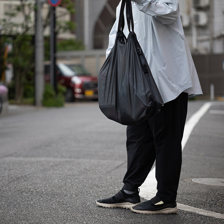 Ultimatelight 20L Backpack Tote (Black)｜LIFEWORKPRODUCTS（ライフ