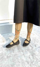 画像をギャラリービューアに読み込む, タイツのように履けるHigh socks (金木犀柄)｜petit pas（プティパ）
